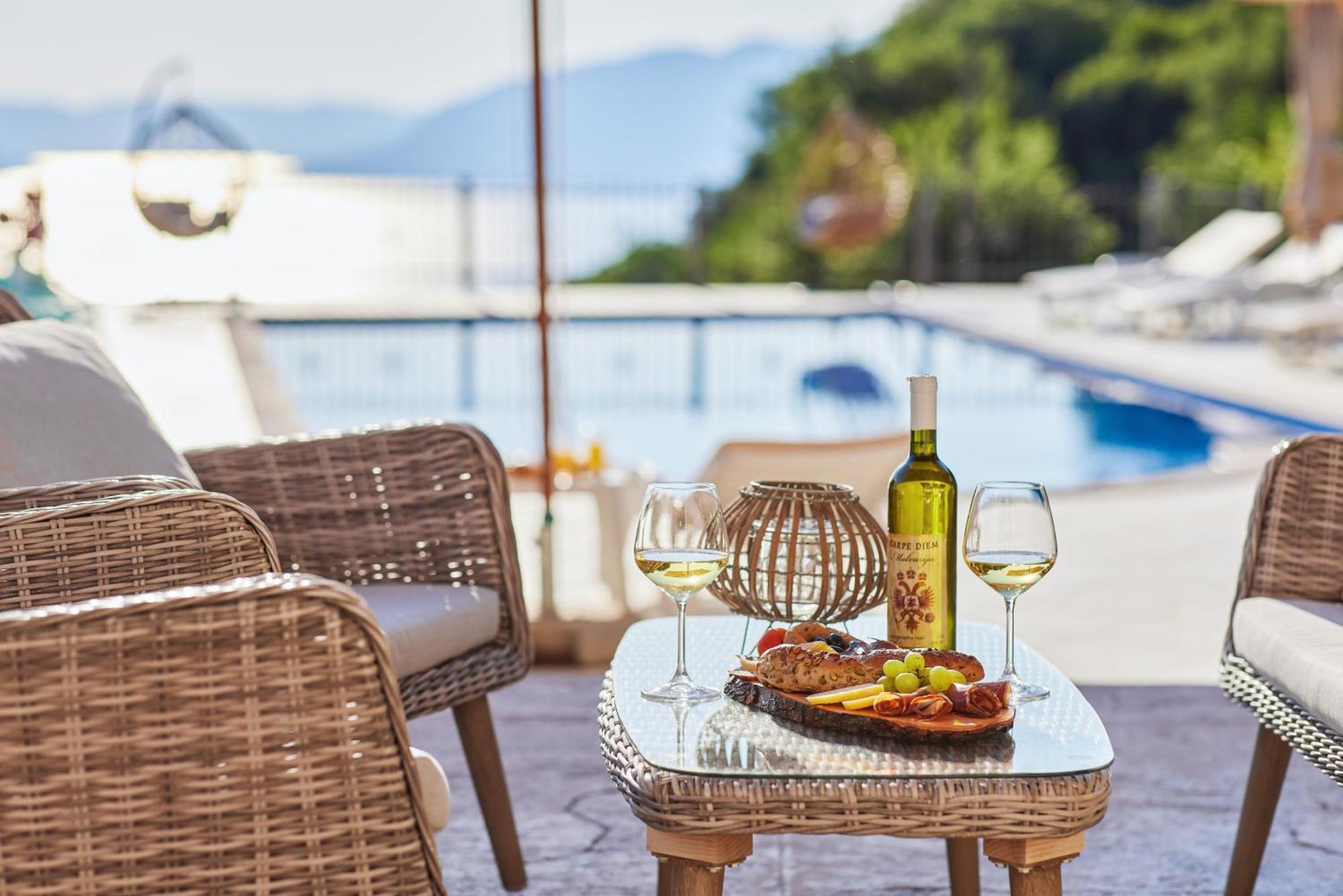 Carpe Diem Apartment Kotor